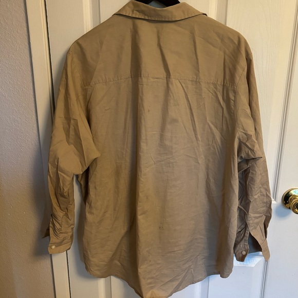 Gap The Big Shirt in Tan Oversized Button Down, L - Picture 7 of 7